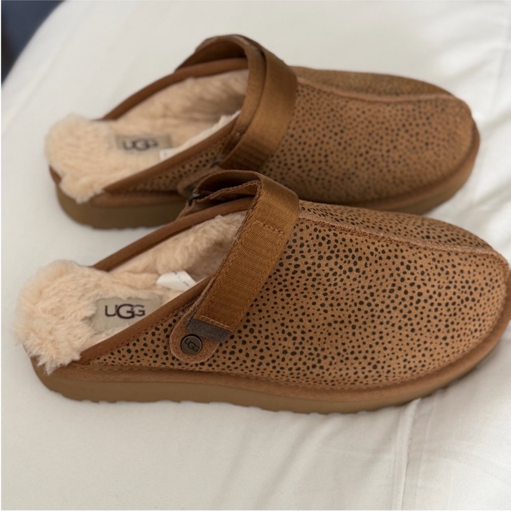 UGG Lanah Clog Slipper